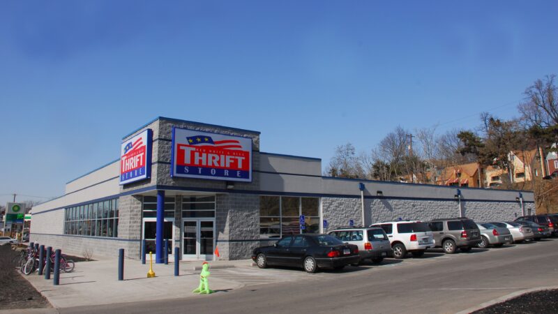 Red White and Blue Thrift: An Informative Guide