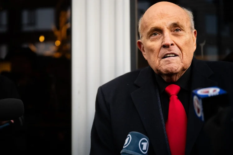 Rudy Giuliani in Drag: A Controversial Cultural Icon