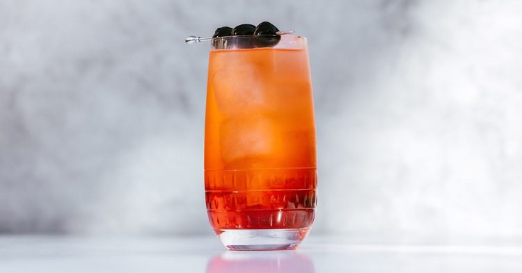 The Shirley Temple: A Classic Non-Alcoholic Drink with a Rich History